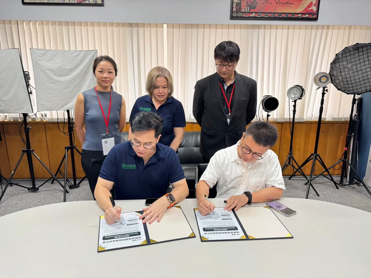 Gnosis Advisory signing a franchise business matching agreement with a Taiwanese partner