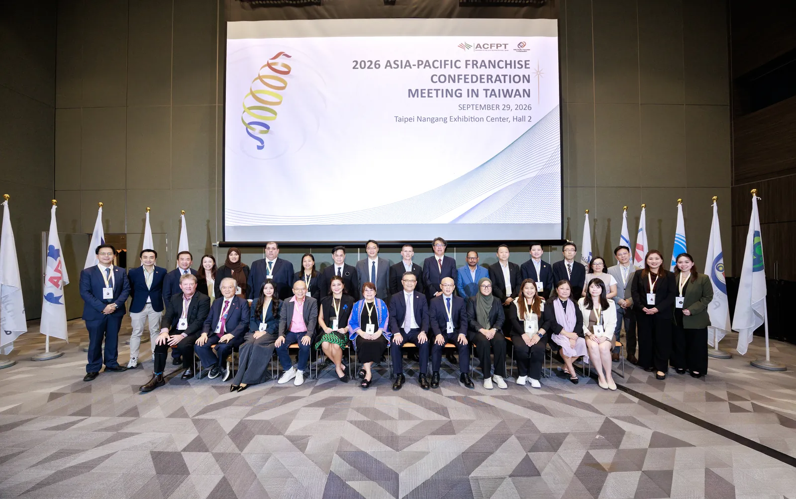 ภาพหมู่ผู้แทนสมาคมแฟรนไชส์ในการประชุม 2026 Asia-Pacific Franchise Confederation Meeting in Taiwan